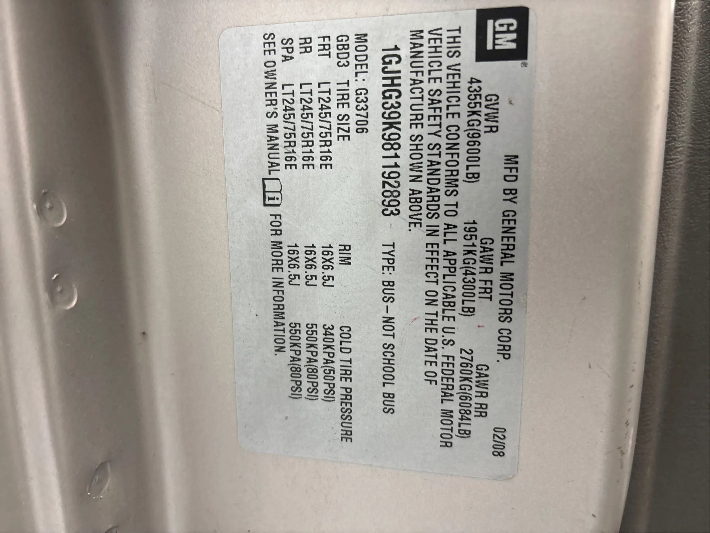 Used 2008 GMC Savana 3500 Extended Passenger w/ LT Preferred Equipment Group image 25