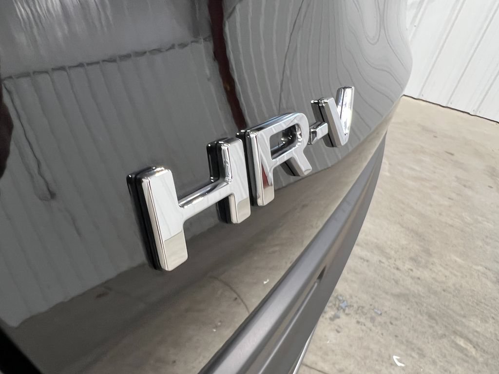 Used 2023 Honda HR-V Sport image 5