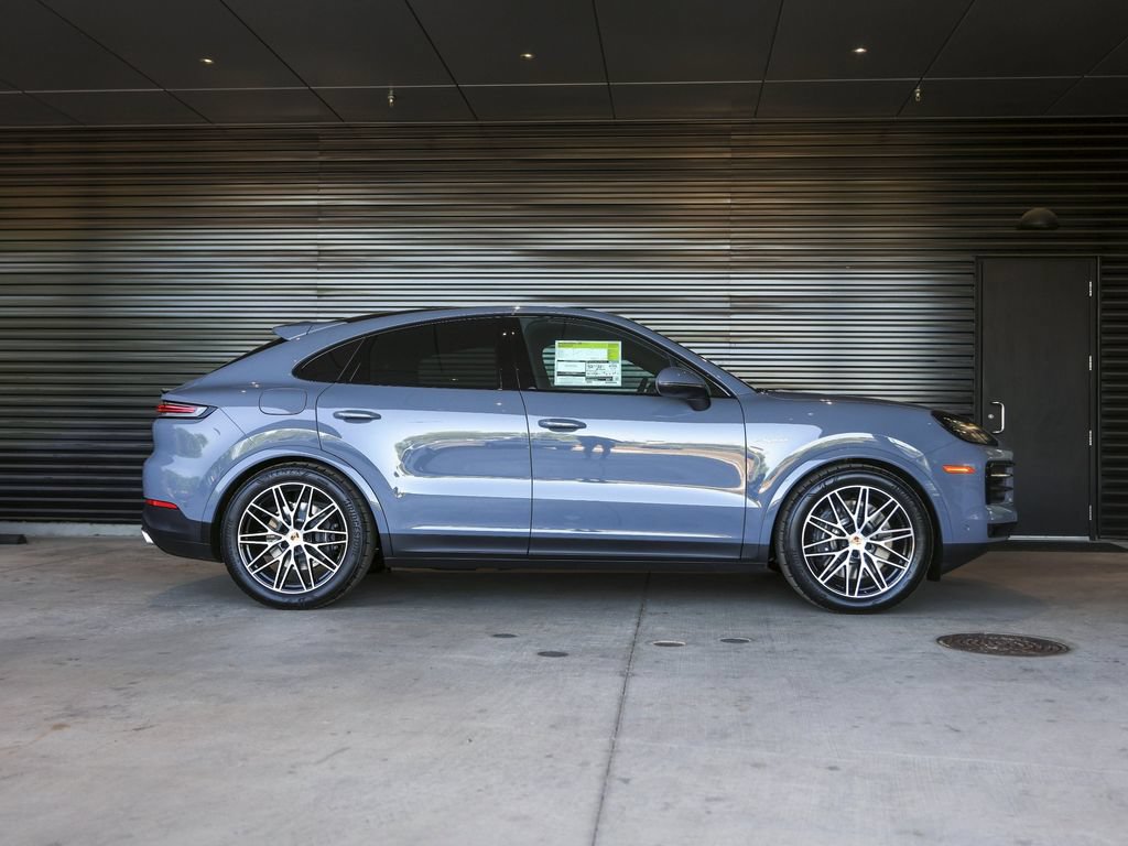 New 2026 Porsche Cayenne E-Hybrid Coupe AWD/4WD image 8