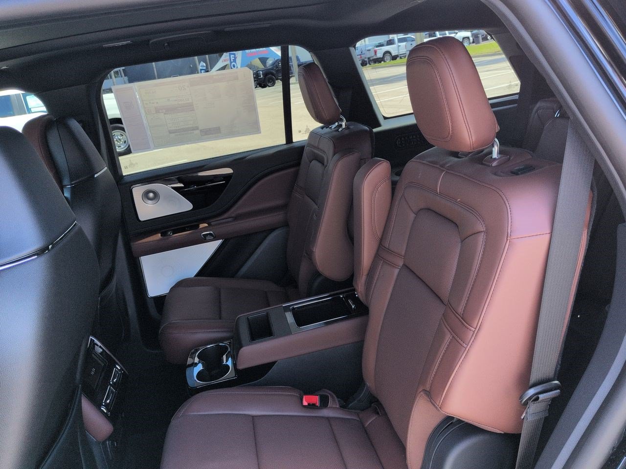 New 2026 Lincoln Aviator Reserve AWD/4WD image 14