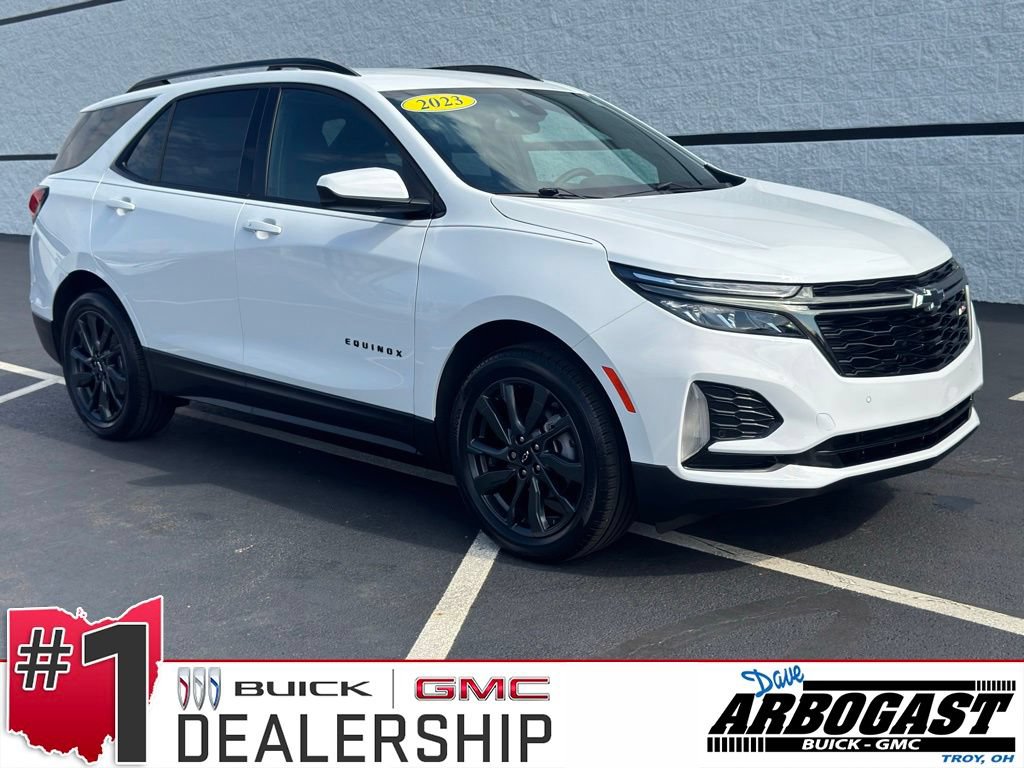 Used 2023 Chevrolet Equinox RS w/ LPO, Floor Liner Package FWD image 1