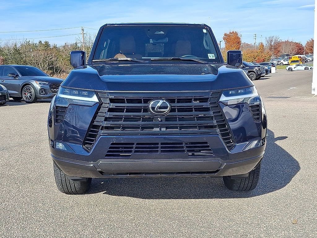 Used 2024 Lexus GX 550 AWD/4WD image 5