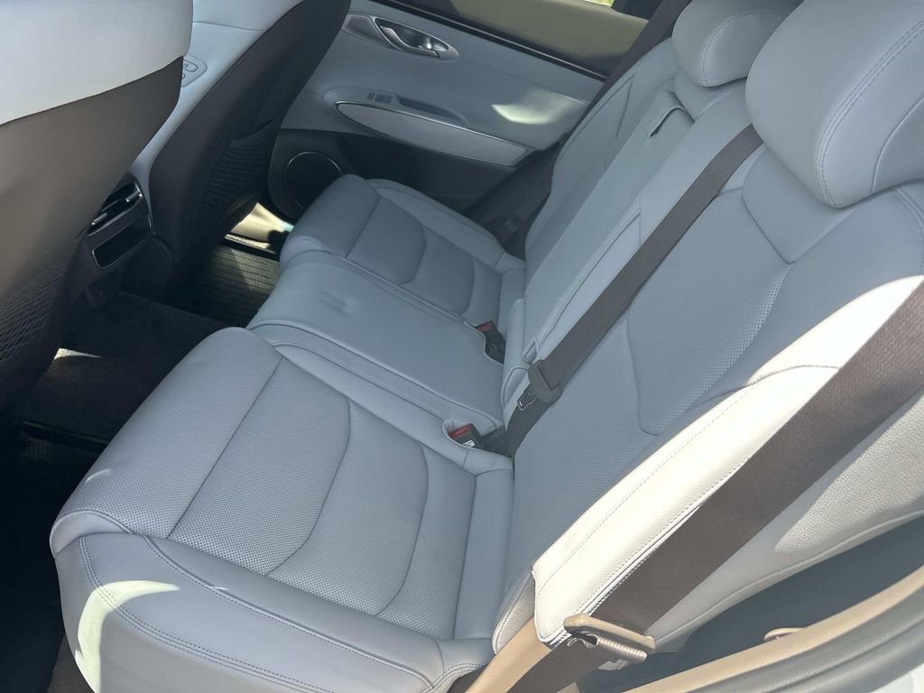 New 2026 Genesis GV70 2.5T Advanced image 21