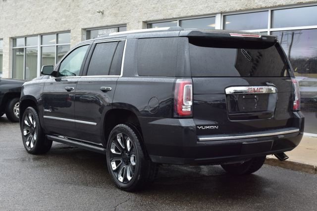 Used 2020 GMC Yukon Denali w/ Denali Ultimate Black Edition AWD/4WD image 9