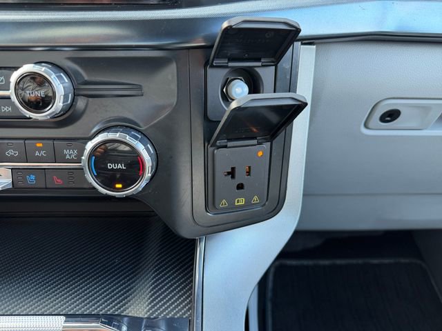 Used 2022 Ford F150 Limited image 28