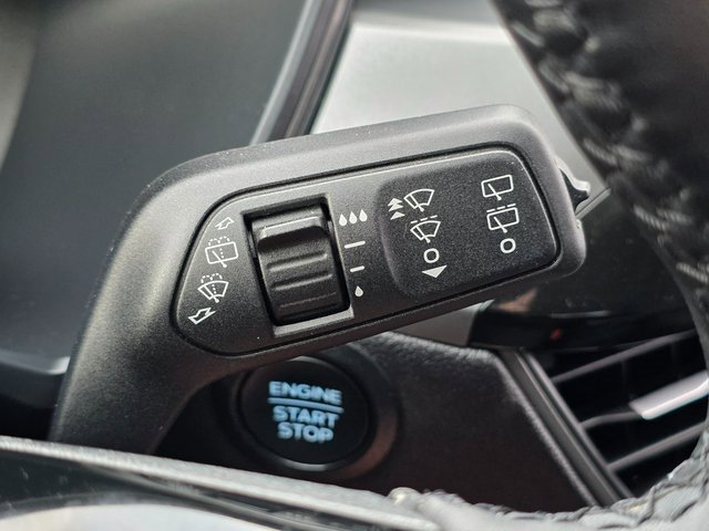 Used 2023 Ford Escape Active image 38