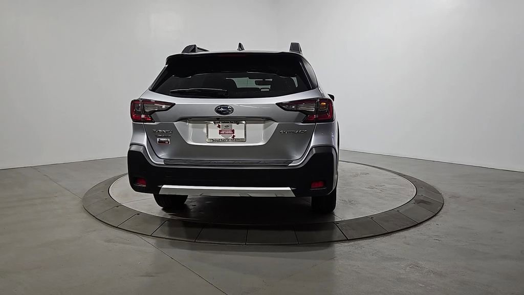 Certified 2025 Subaru Outback Limited image 5