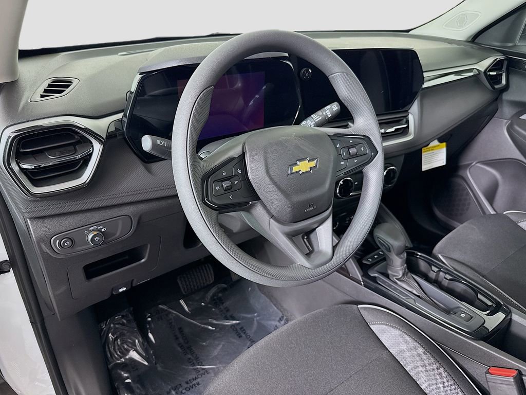 New 2026 Chevrolet TrailBlazer LS w/ LS Convenience Package AWD/4WD image 9