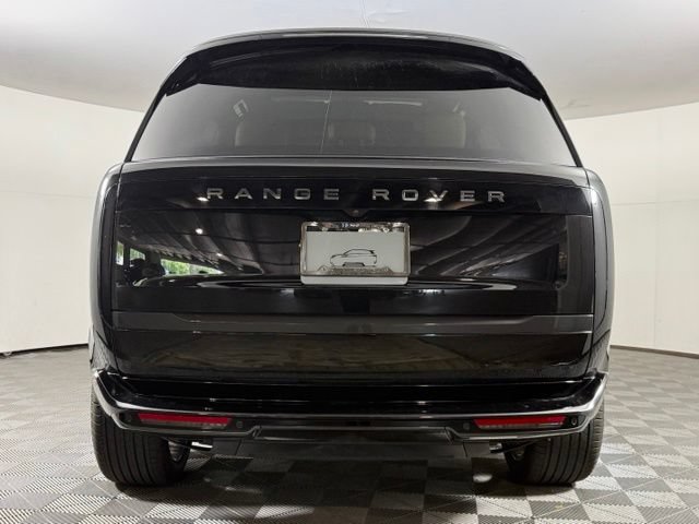 Used 2025 Land Rover Range Rover SE AWD/4WD image 7