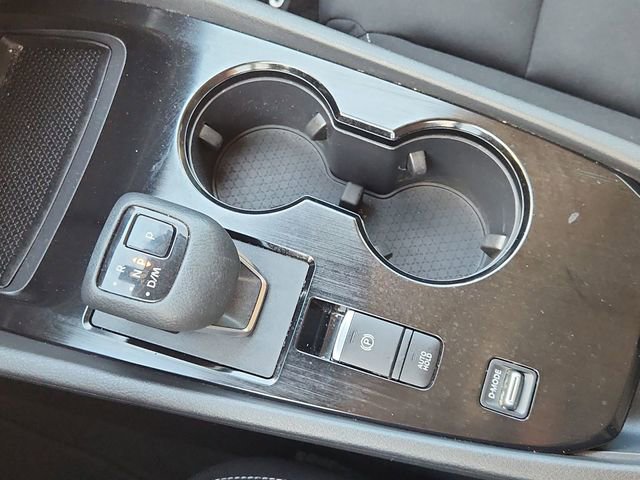 Used 2023 Nissan Rogue S image 15