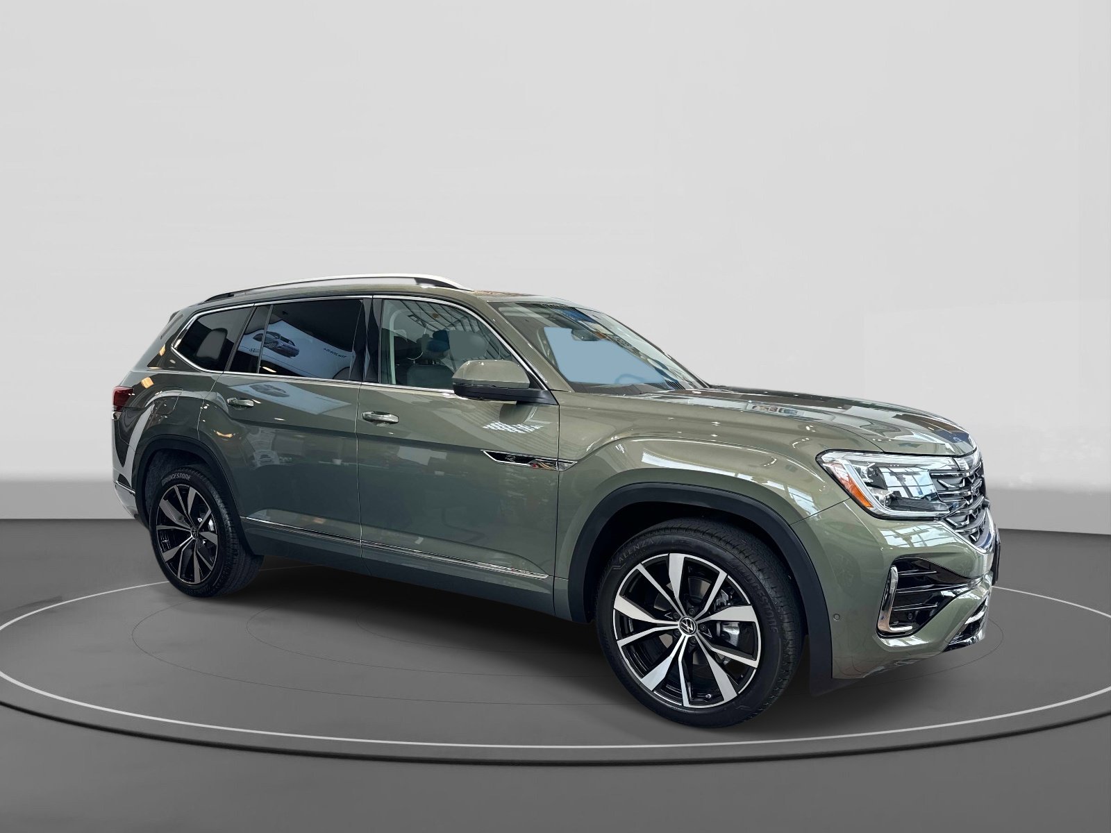 New 2026 Volkswagen Atlas SEL Premium R-Line AWD/4WD image 3