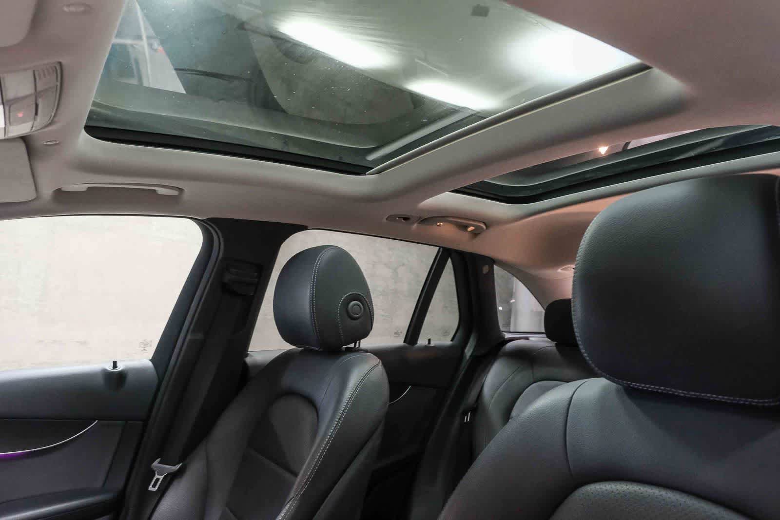 Certified 2022 Mercedes-Benz GLC 300 image 32