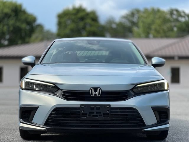 Used 2022 Honda Civic EX image 2