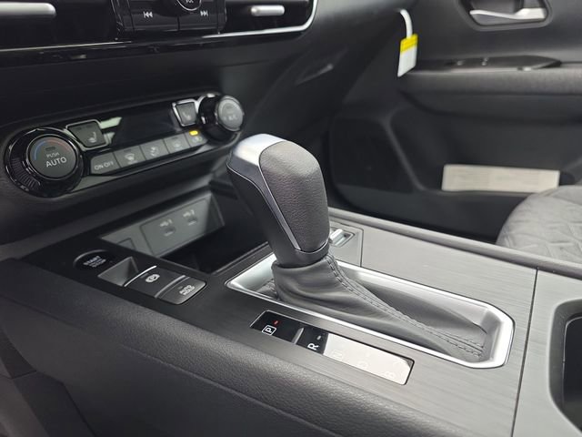 New 2026 Nissan Kicks SV FWD image 22