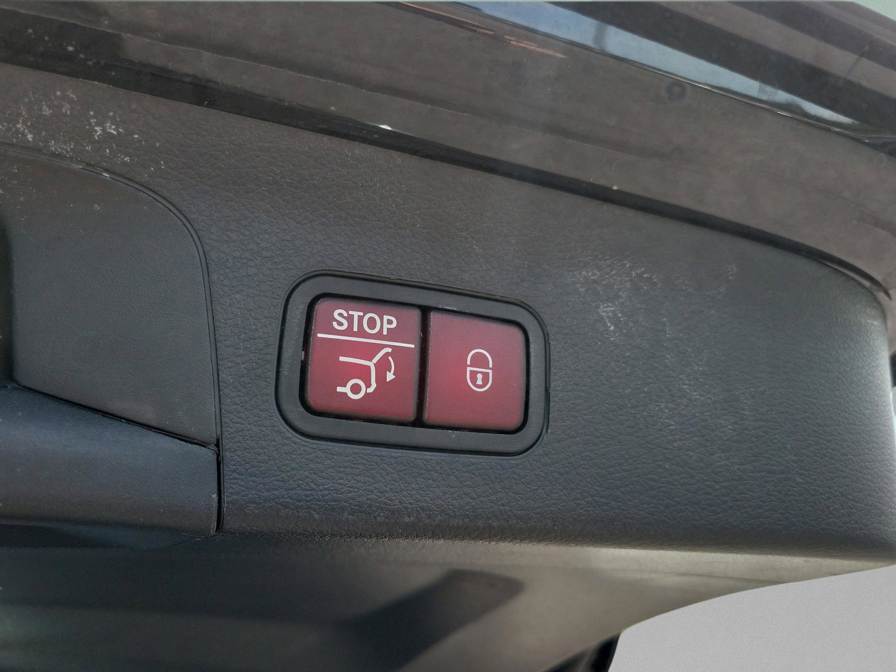Certified 2023 Mercedes-Benz GLS 450 4MATIC image 6