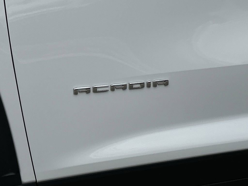 Used 2024 GMC Acadia Elevation FWD image 32