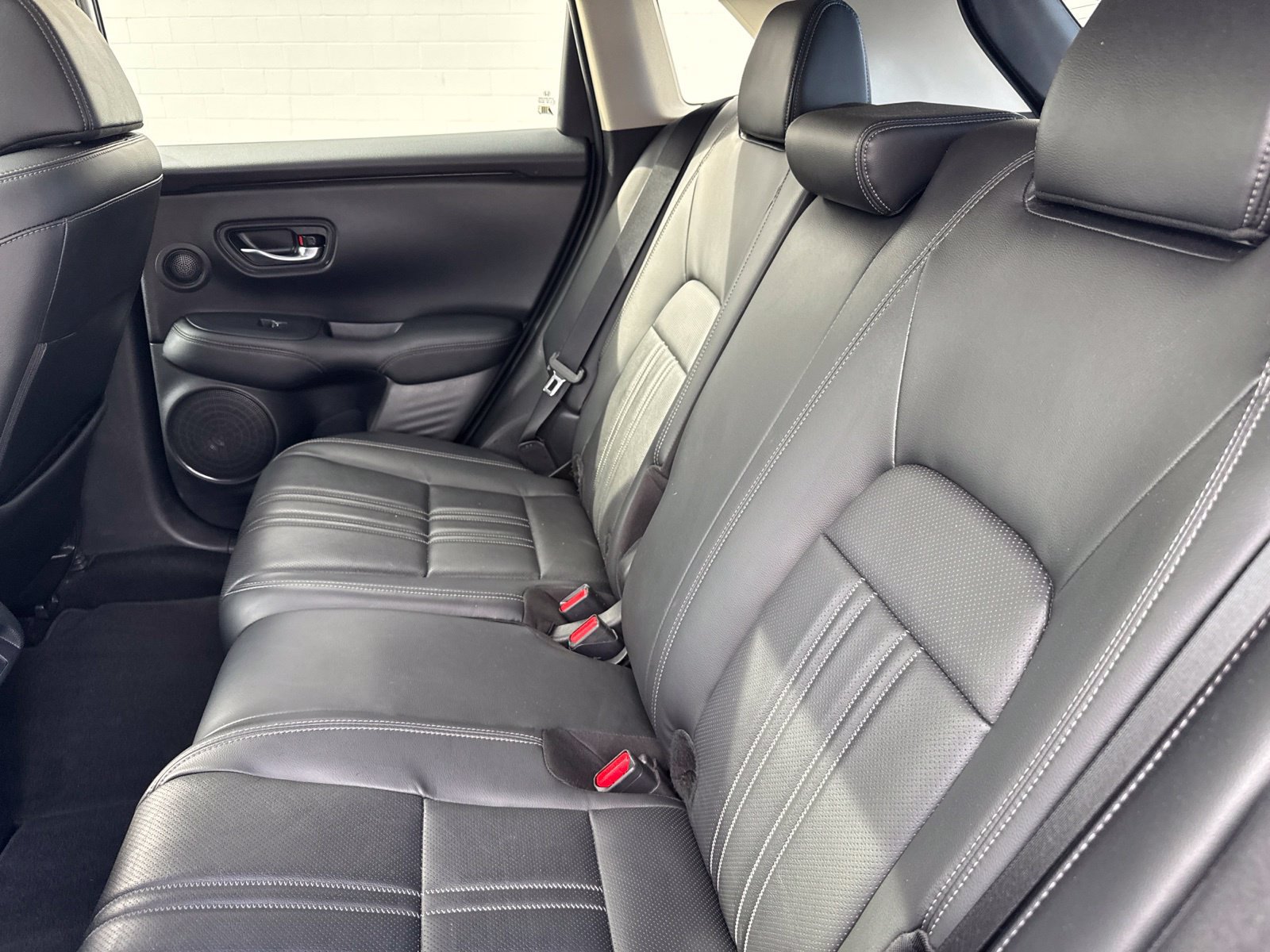 Used 2024 Honda HR-V EX-L image 13