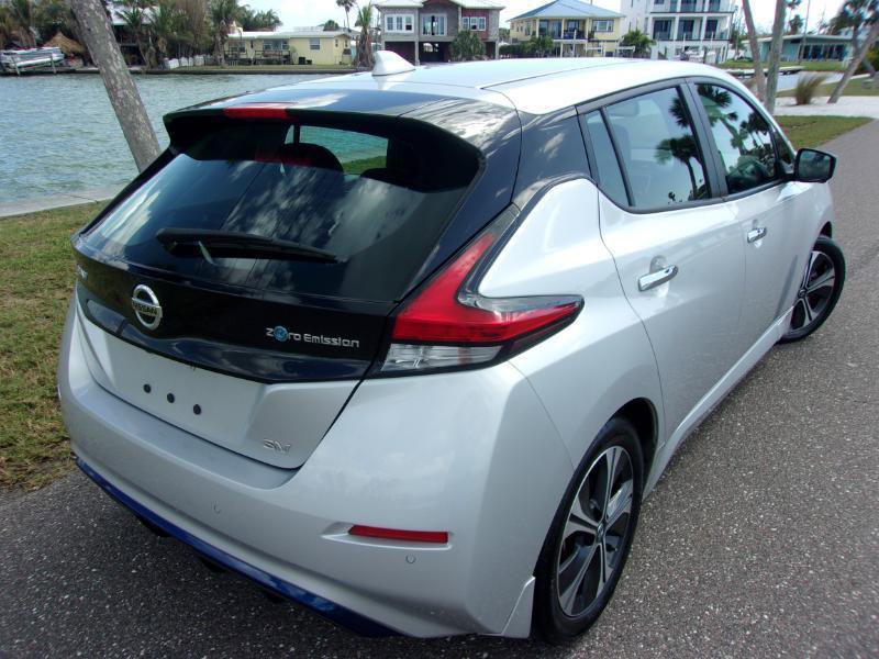 Used 2020 Nissan Leaf SV w/ SV Technology Package image 5