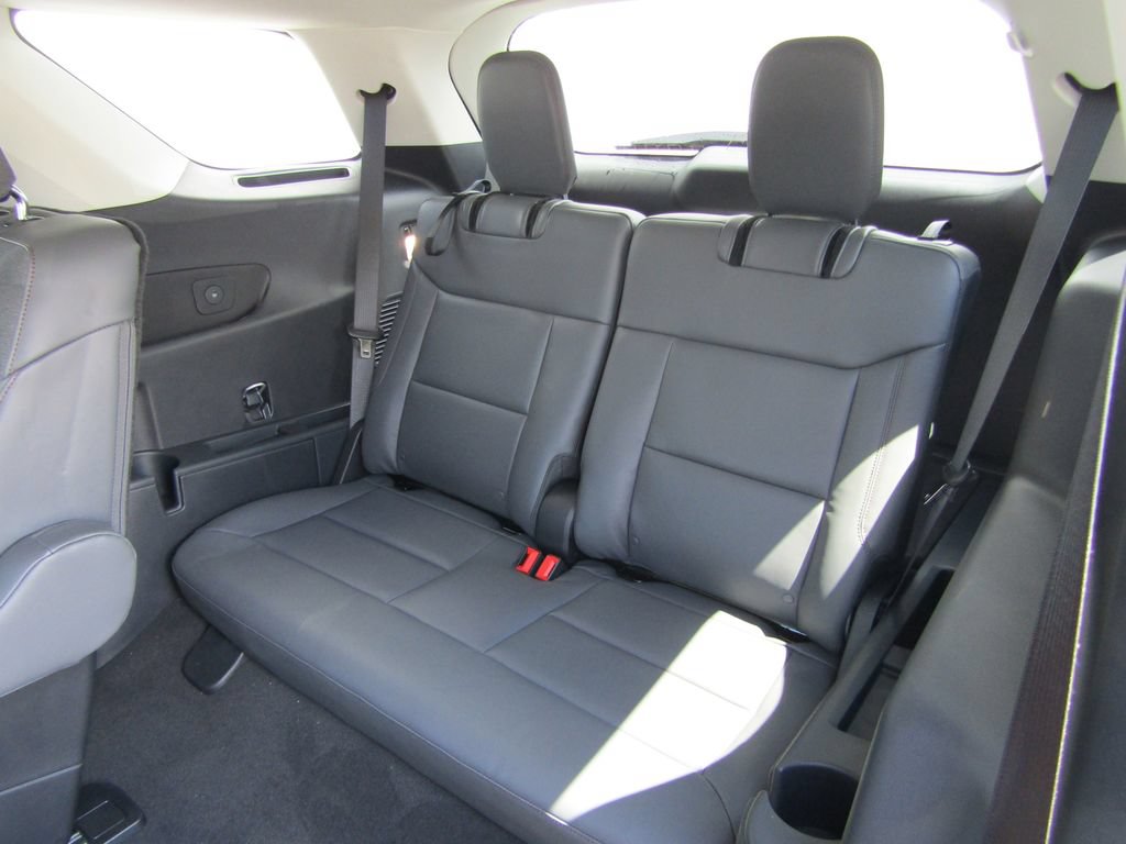 New 2026 Ford Explorer Active w/ Active Comfort Package AWD/4WD image 23