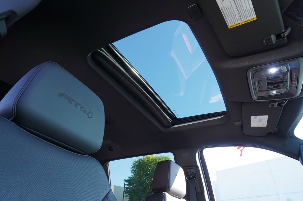 Certified 2023 GMC Sierra 1500 AT4 w/ AT4 Premium Package image 14