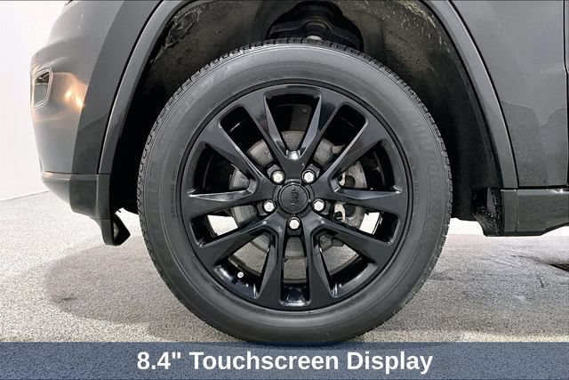 Used 2020 Jeep Grand Cherokee Altitude AWD/4WD image 45