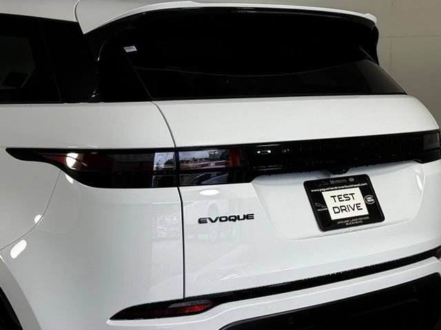 New 2026 Land Rover Range Rover Evoque S AWD/4WD image 15