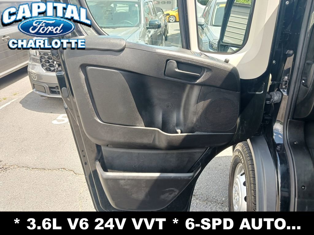Used 2016 RAM ProMaster 3500 w/ Premium Appearance Group FWD image 13