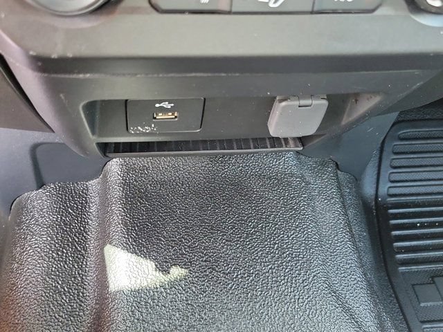 Certified 2022 Ford F450 XL w/ Power Equipment Group RWD image 27