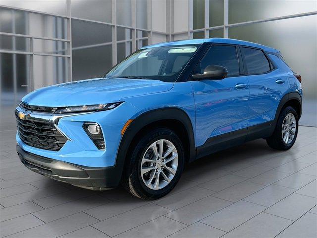 Used 2024 Chevrolet TrailBlazer LS w/ LS Convenience Package image 2