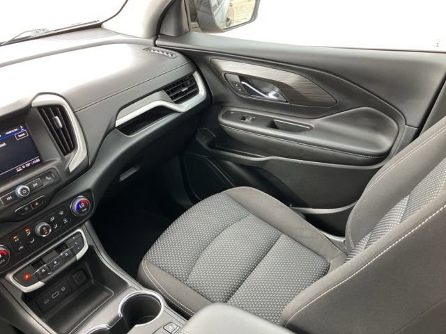 Used 2023 GMC Terrain SLE w/ Driver Convenience Package image 22