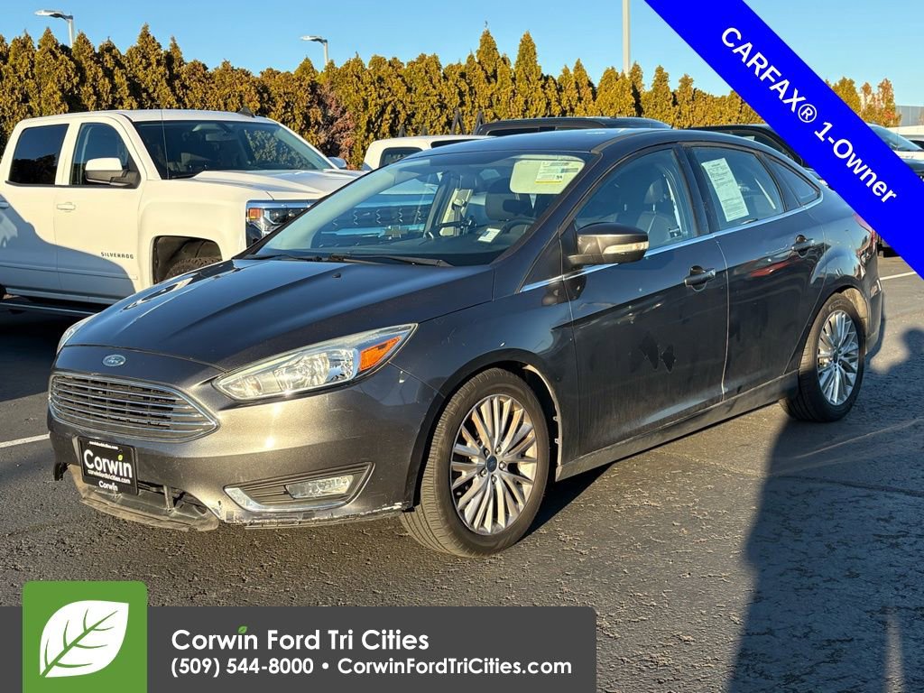 Used 2015 Ford Focus Titanium image 4