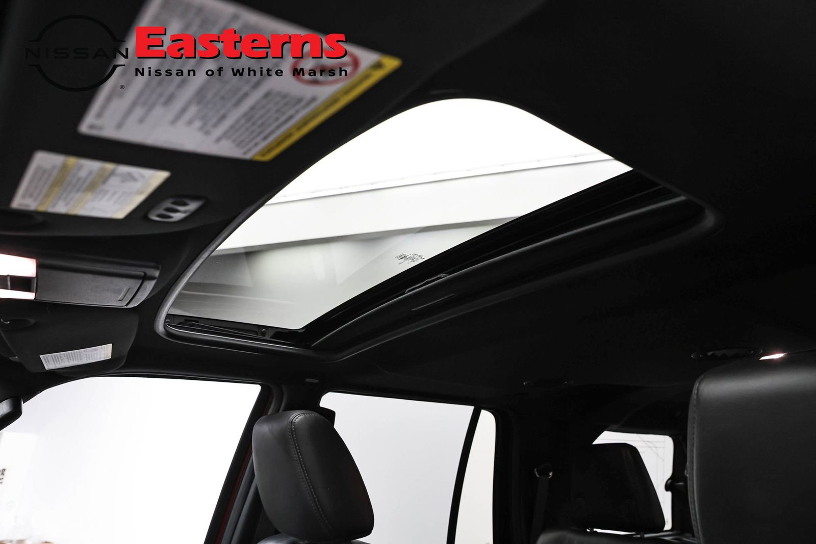 Used 2016 Lincoln Navigator Reserve AWD/4WD image 34