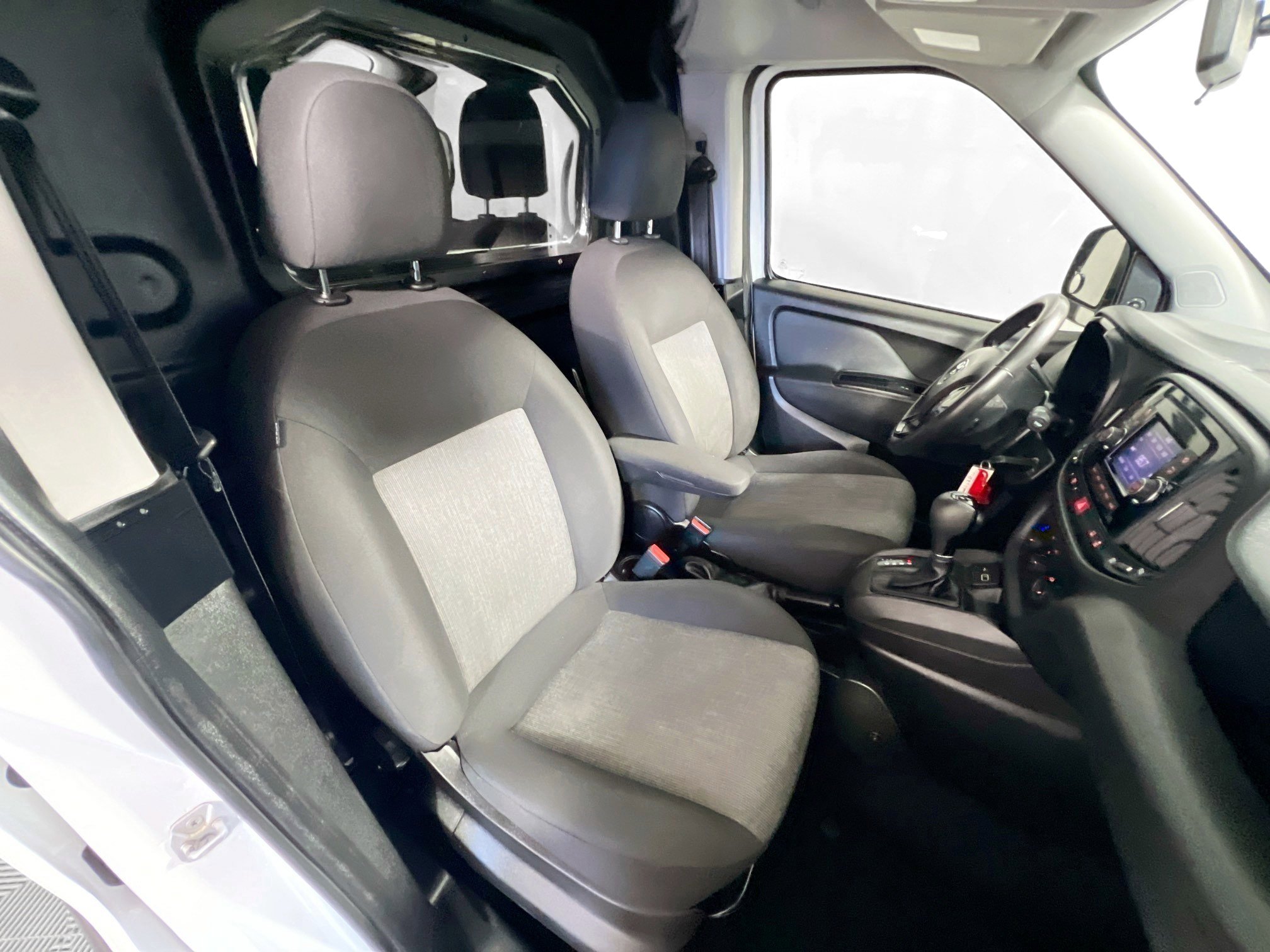 Used 2021 RAM ProMaster City Tradesman SLT w/ Window Group 04 image 30