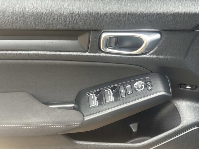 Used 2025 Honda Civic Sport image 10