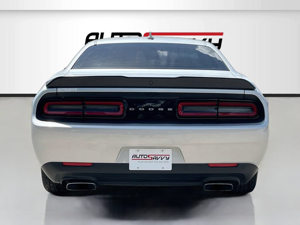 Used 2023 Dodge Challenger R/T RWD image 6