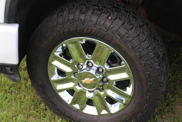 Used 2024 Chevrolet Silverado 2500 High Country w/ Z71 Off-Road Package AWD/4WD image 23