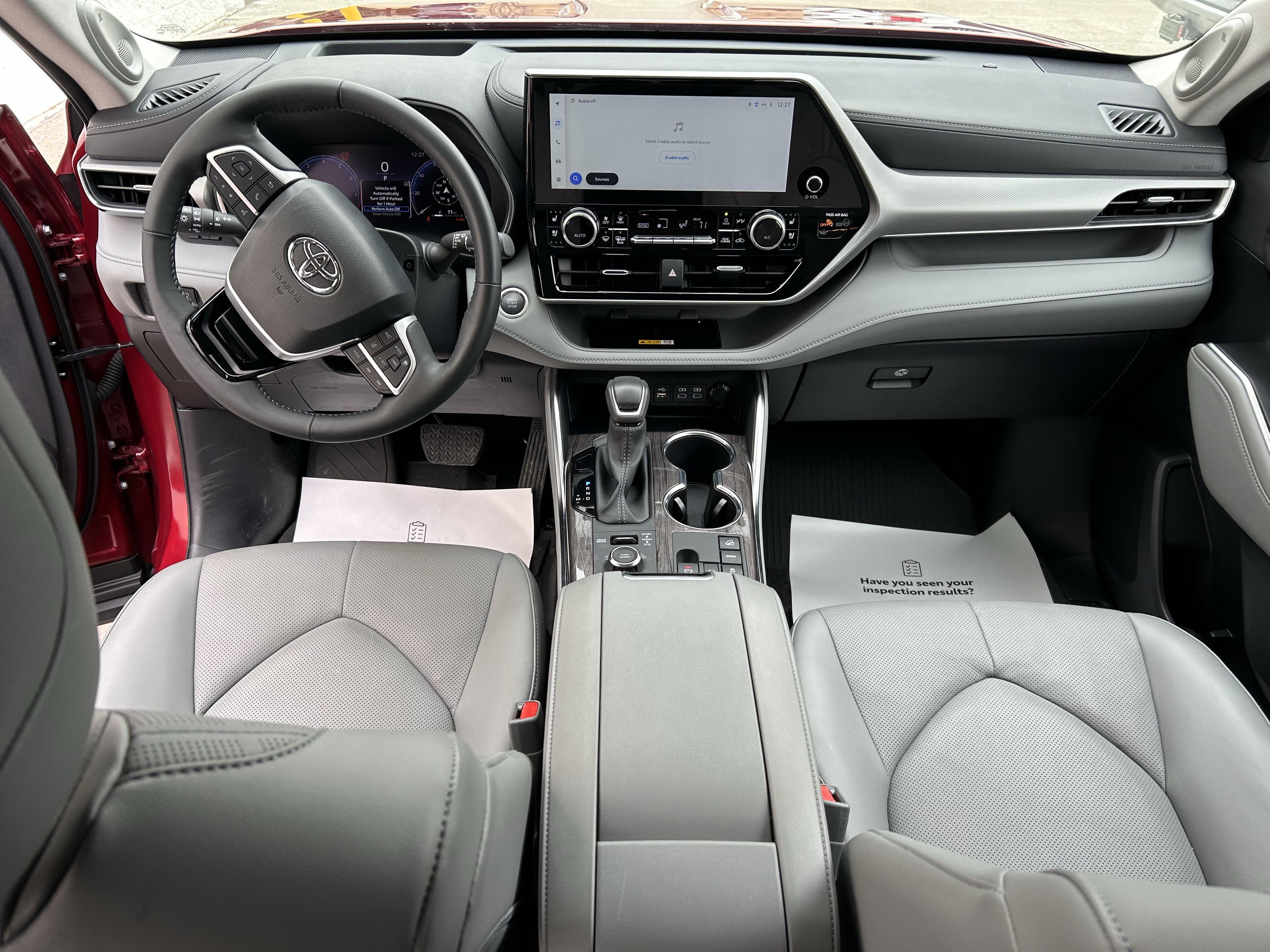 Certified 2025 Toyota Highlander Platinum image 24