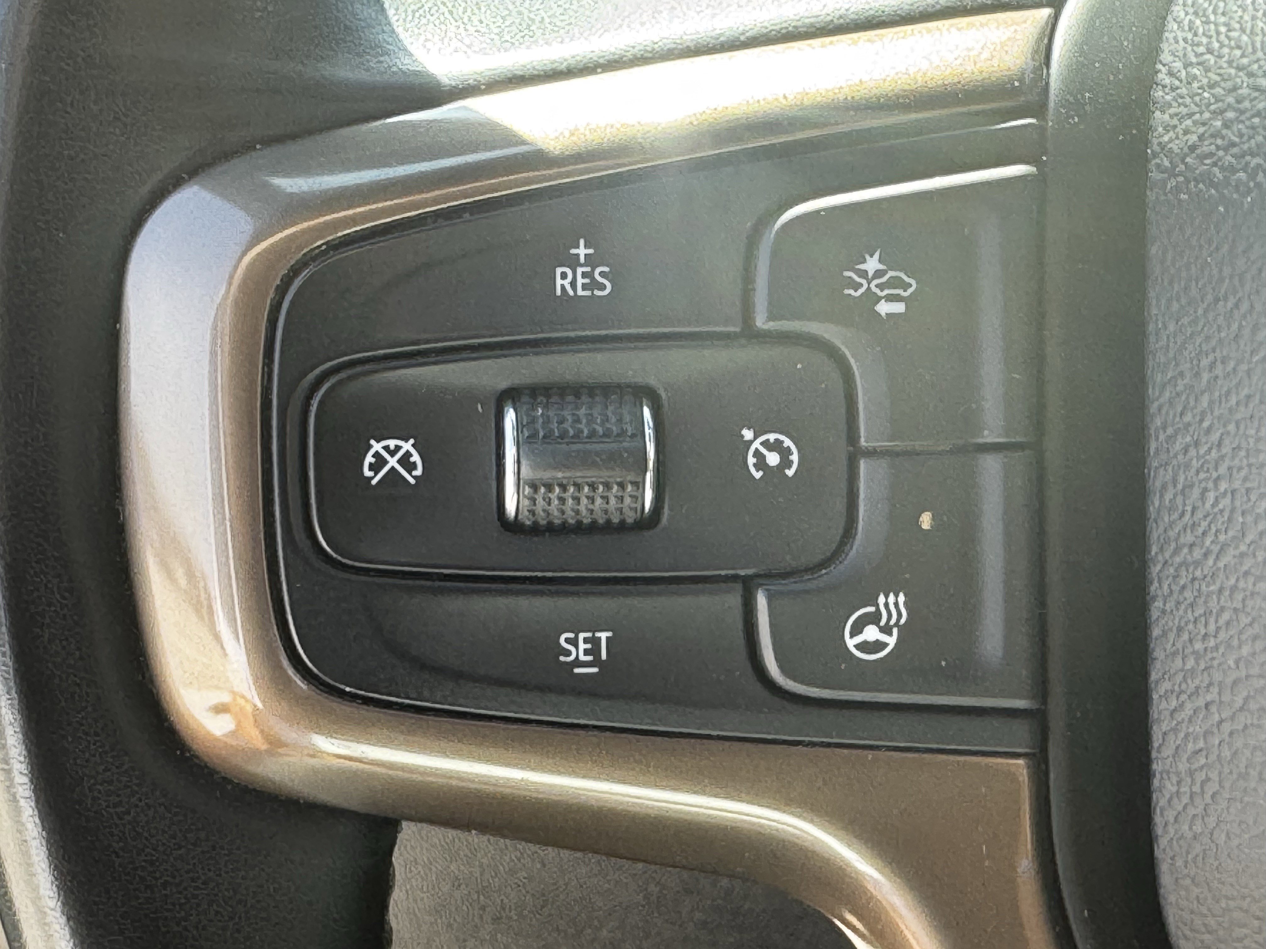 Used 2023 Chevrolet Silverado 2500 High Country image 24