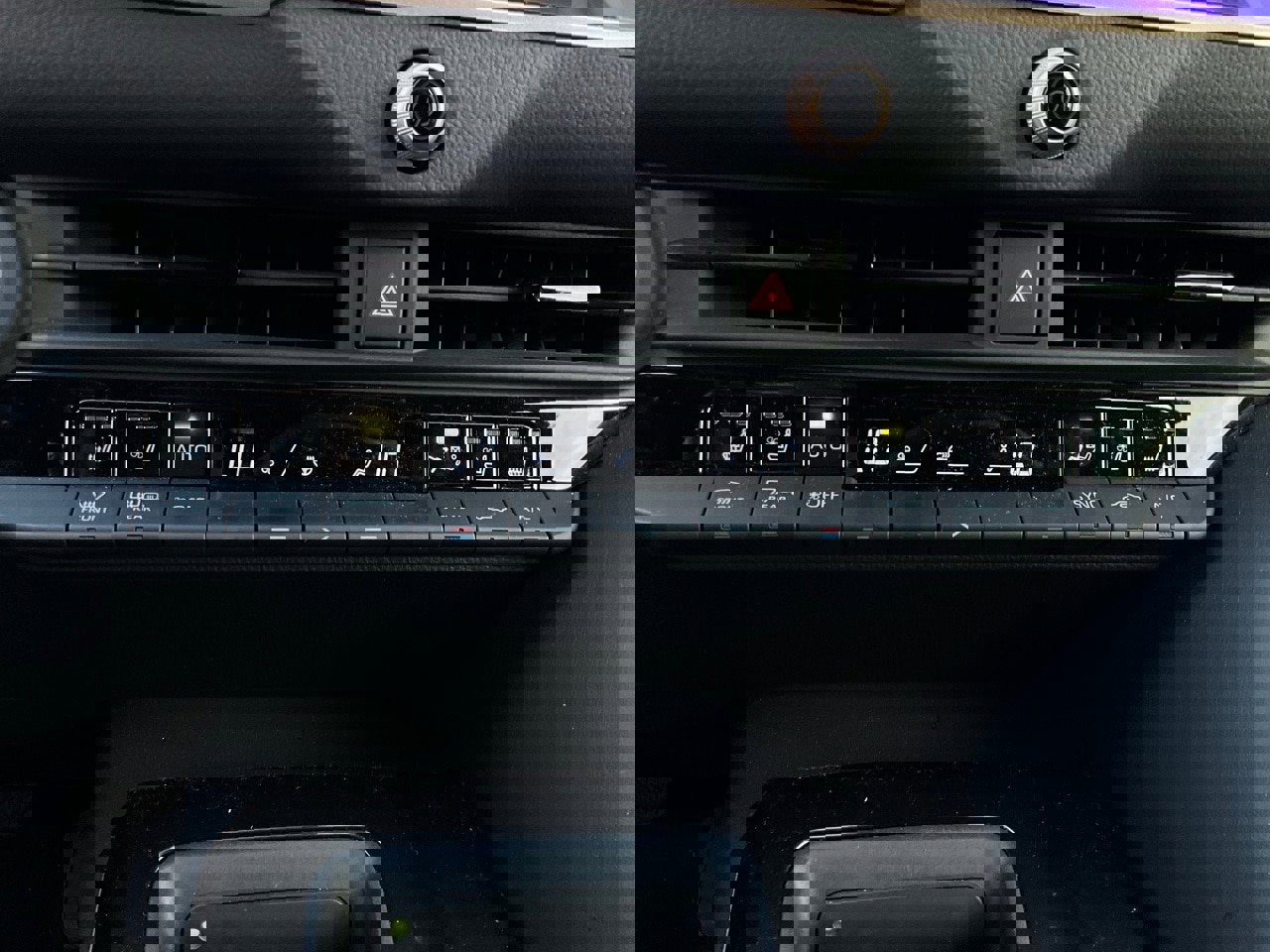 Used 2025 Toyota Crown XLE image 24