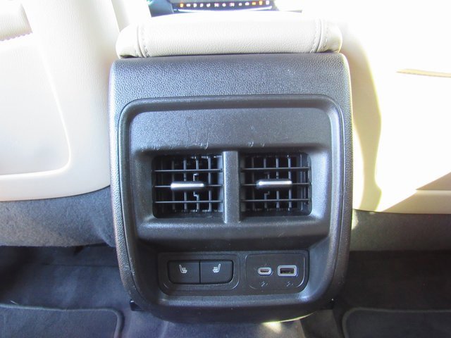 Used 2024 Cadillac XT4 Premium Luxury w/ Technology Package image 24