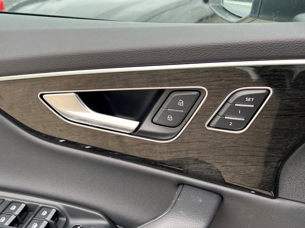 New 2026 Audi Q7 3.0T Premium image 30