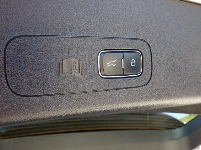 Used 2022 Lincoln Aviator Reserve image 24