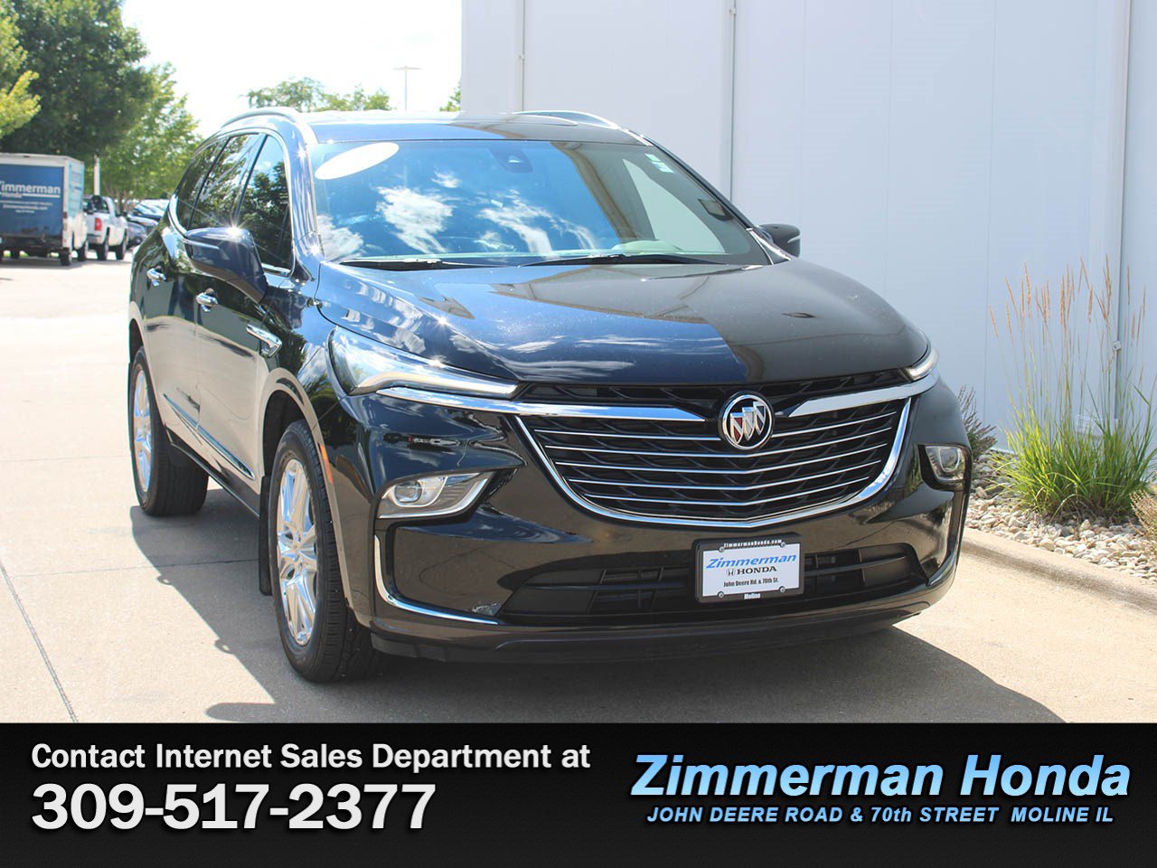 Used 2023 Buick Enclave Essence w/ Experience Buick Package AWD/4WD image 3