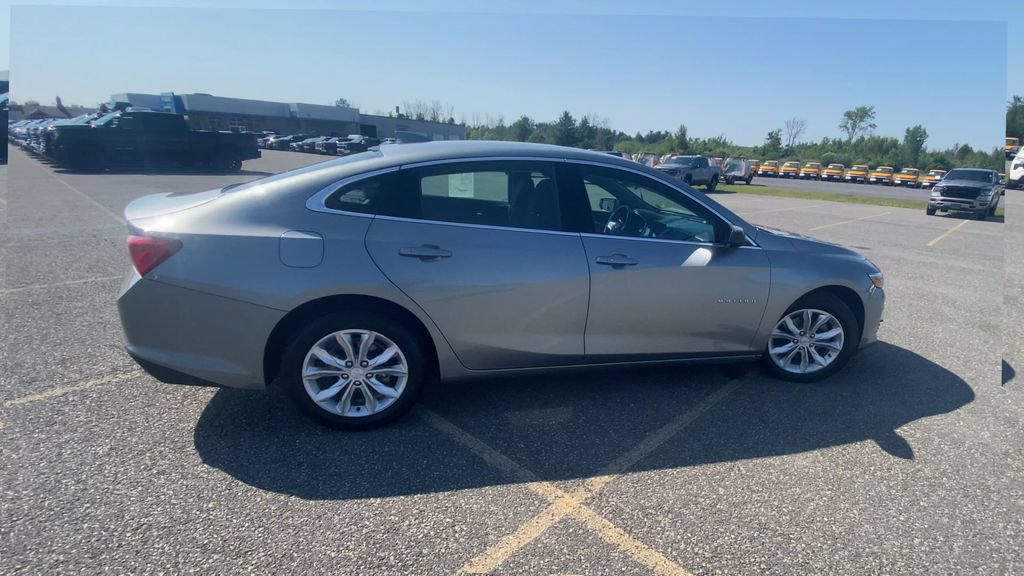 Used 2024 Chevrolet Malibu LT FWD image 9