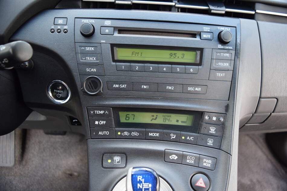 Used 2010 Toyota Prius Two FWD image 58