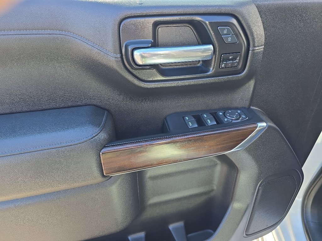 Used 2021 GMC Sierra 1500 SLT w/ SLT Premium Package image 12