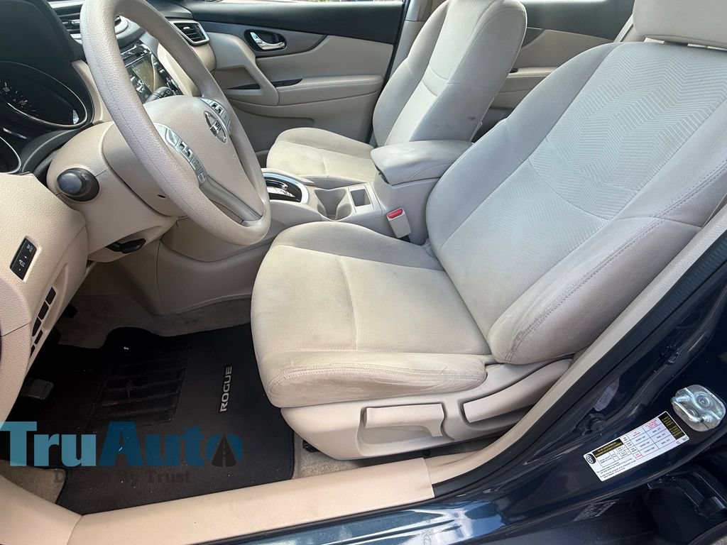Used 2015 Nissan Rogue S FWD image 10