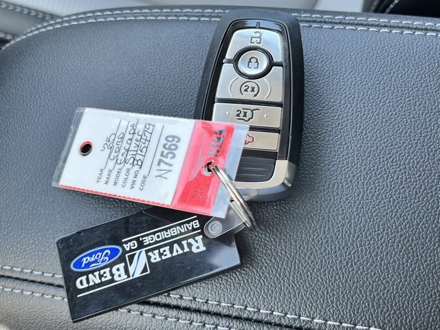 New 2025 Ford Escape Base w/ PHEV Premium Package image 44