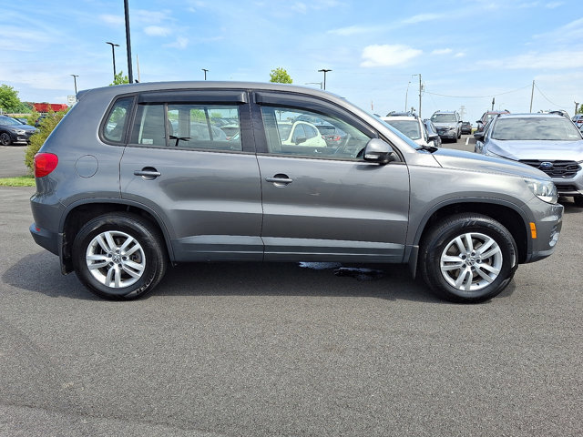 Used 2014 Volkswagen Tiguan S AWD/4WD image 8