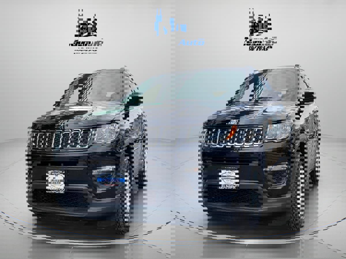 Used 2018 Jeep Compass Sport image 11